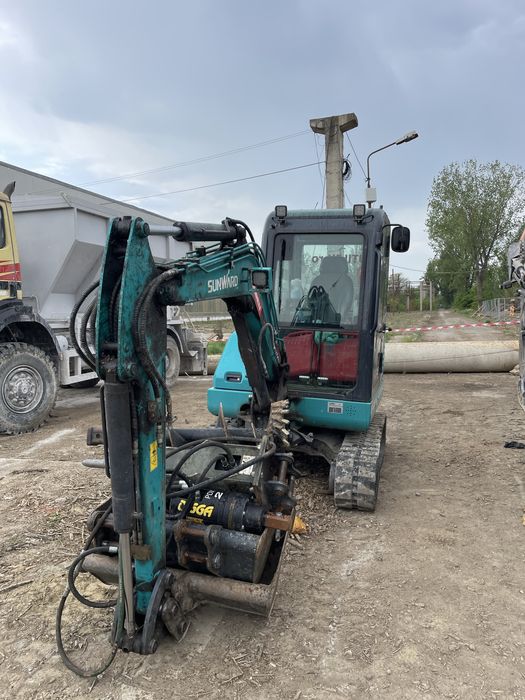 Inchiriez miniexcavator