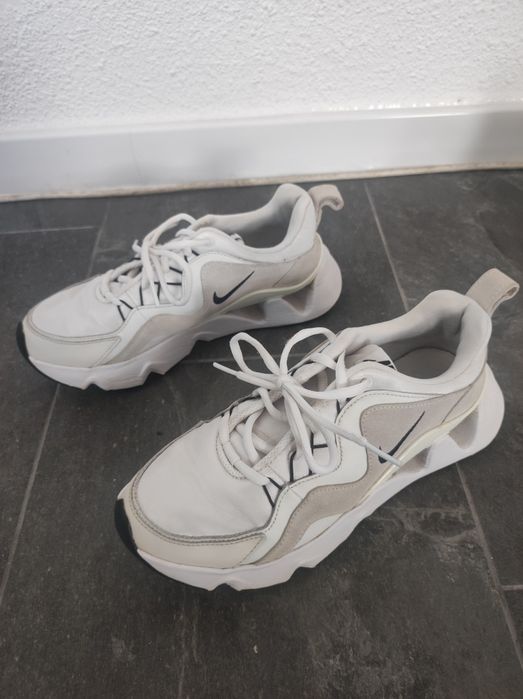 Бели Маратонки Nike размер 38