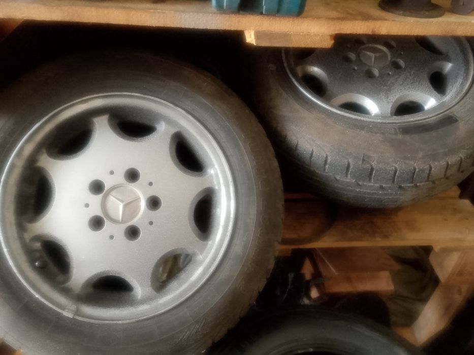 Диски с резиной Мерседес