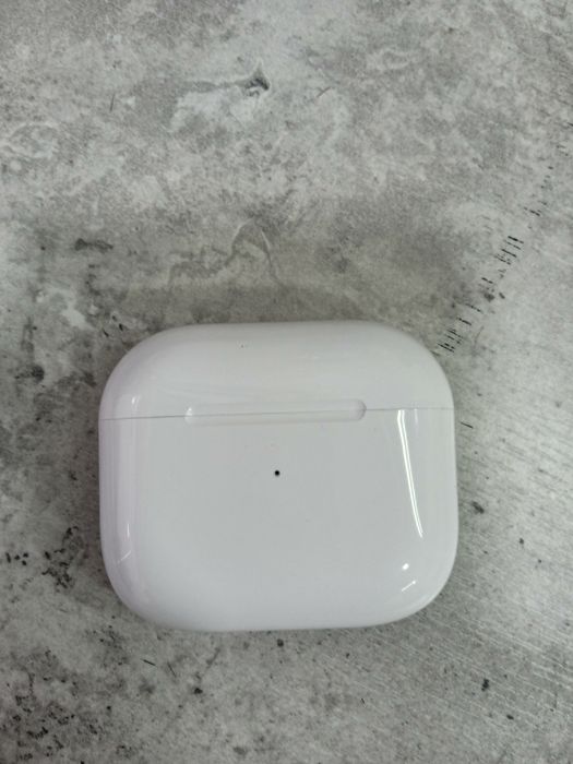 Airpods pro 3 sotiladi