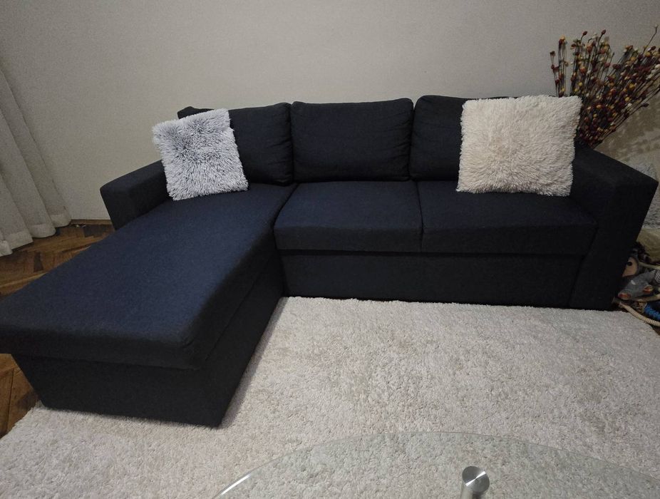 Разтегателен диван