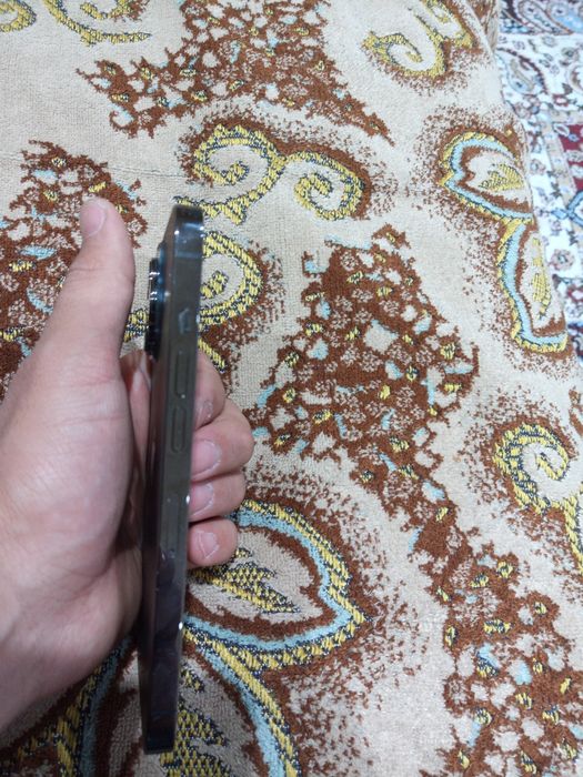 Продам Iphone 13 pro