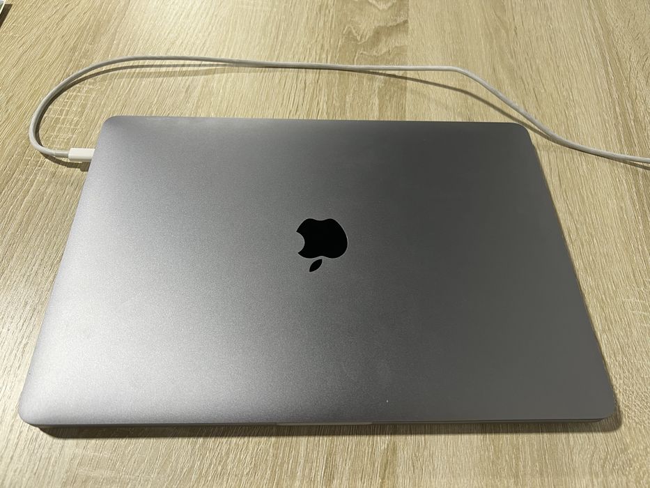 MacBook Pro M1 ideal