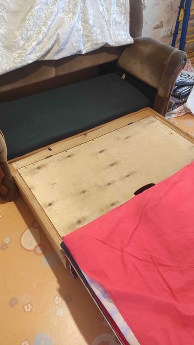 Диван двухместный, раскладной