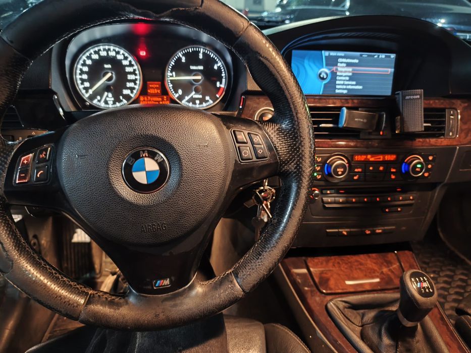 BMW Seria 3 2009 — imagine 3