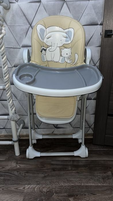 Продам детский стульчик для кормления