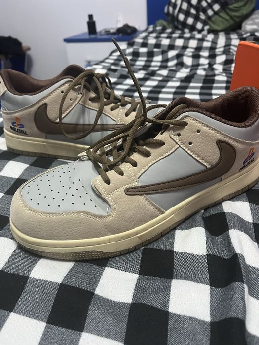 Nike Dunk Low Travis Scott x PlayStation