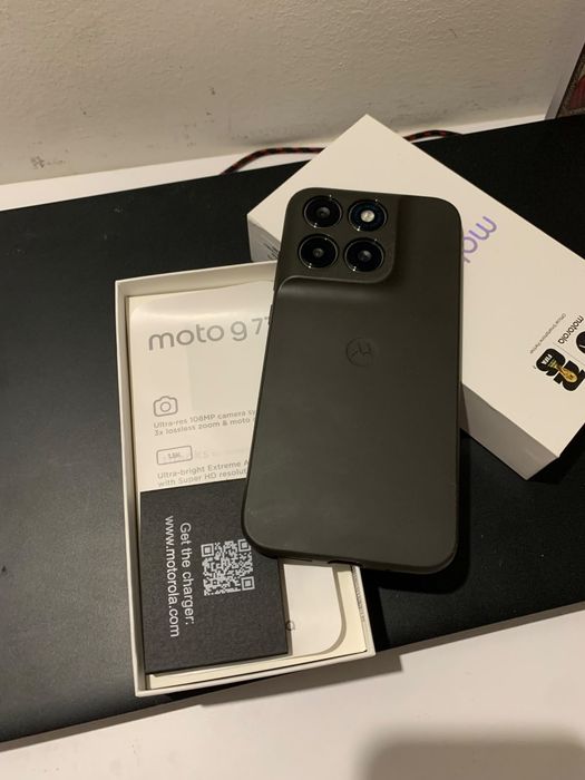 vând super telefon