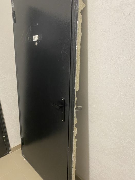 Металлическая входная дверь