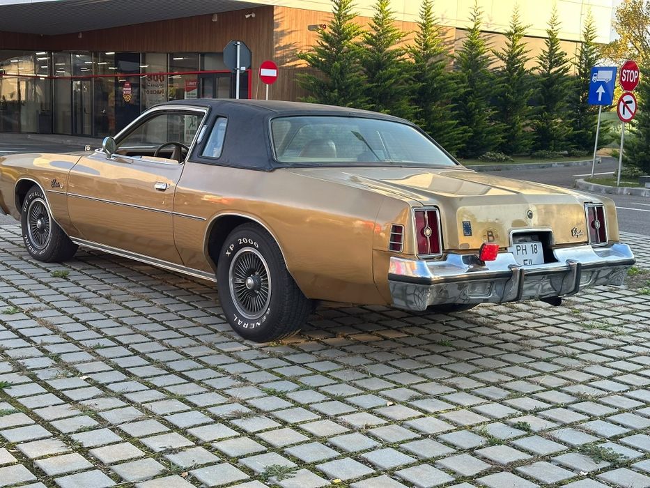 CHRYSLER  1975 — imagine 4