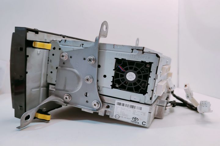 Radio CD DVD Navigatie 8614005100 Toyota Avensis a 3-a generatie T27