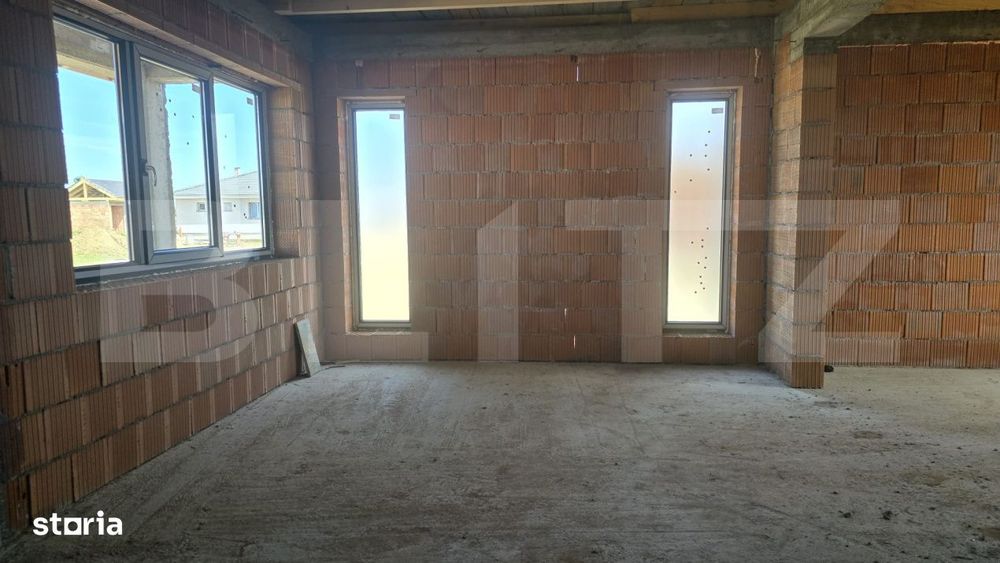 Casa 3 camere - 115 mp - Lazuri