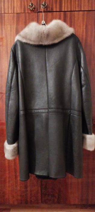 Продам дублёнку.