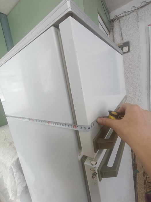 Холодильник с даставкой. 30000тг