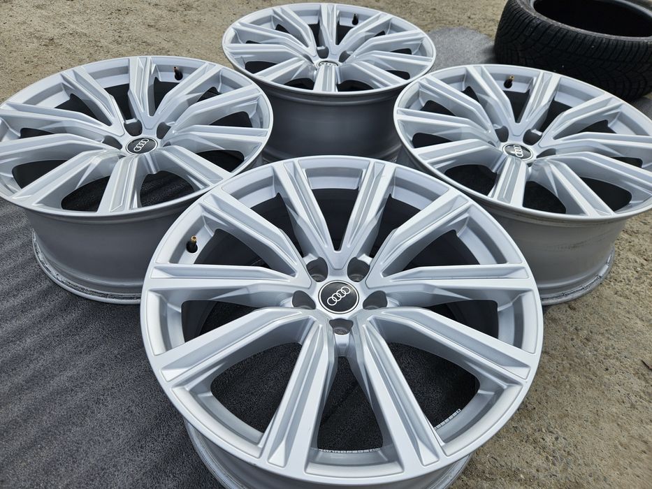 Vând jante r20 Audi Q8 SQ8