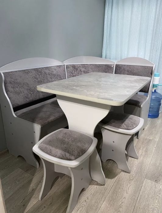 Продам куханный уголок