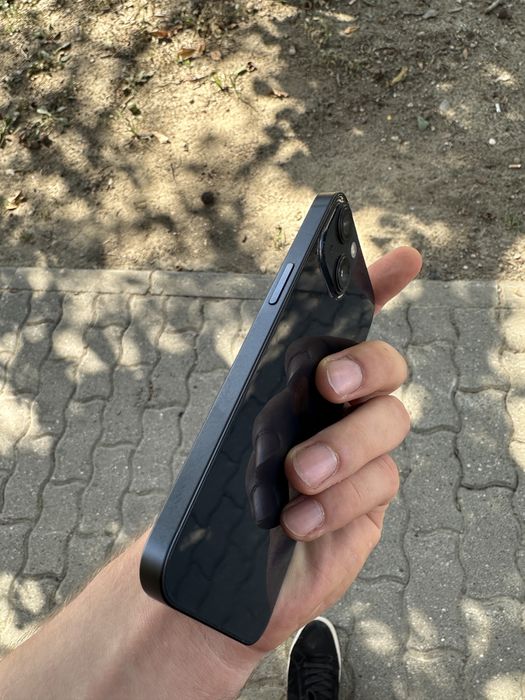 iPhone 13 128GB Midnight