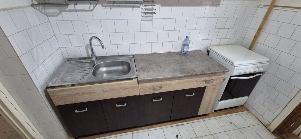 Vind mobila de bucatarie