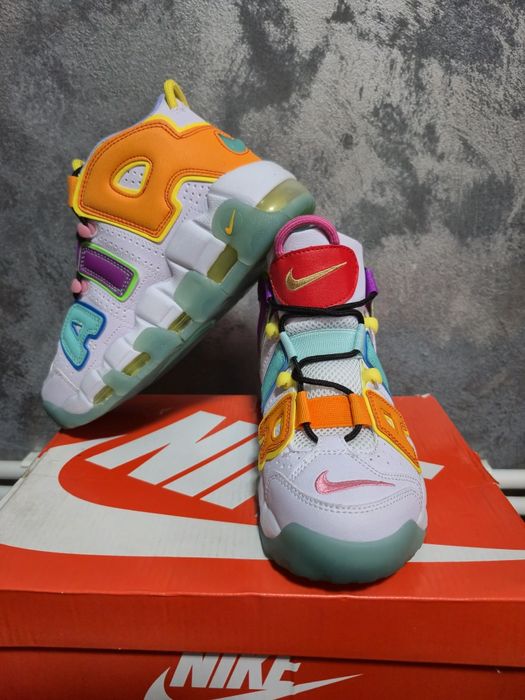 Uptempo multicolor
