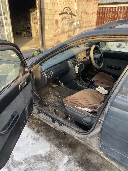 На разбор калдина 1.8 л