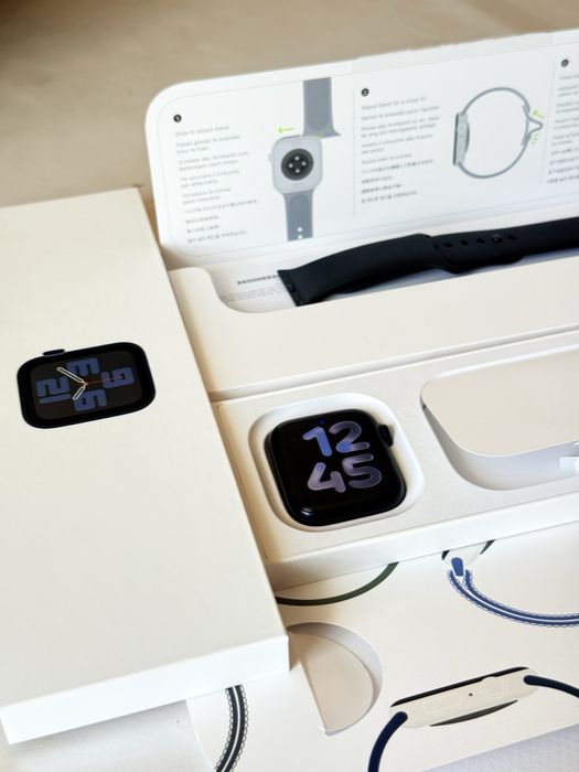 Продам apple watch se 2, 44 мм