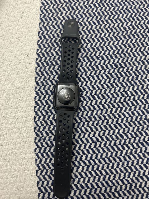 Apple Watch se nike