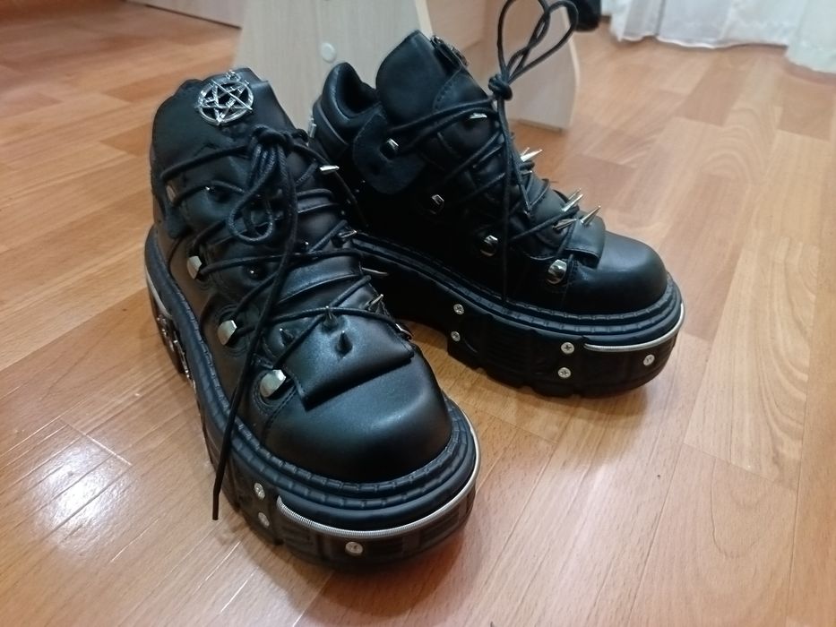 Обувь New Rock Новая