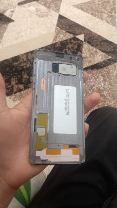 Продам самсунг с10