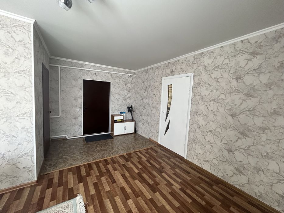 Продается дом в хорошем районе.