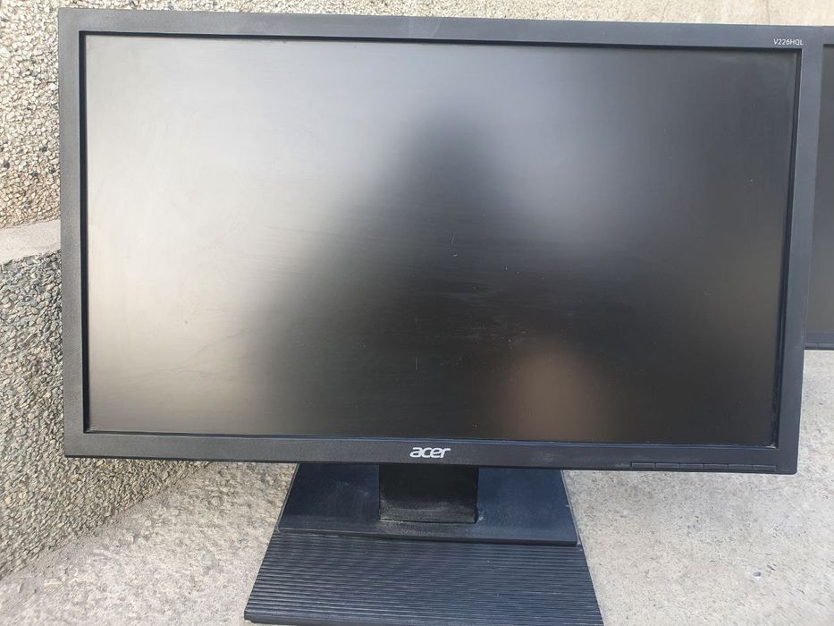 Монитоы асер 22 в количестве