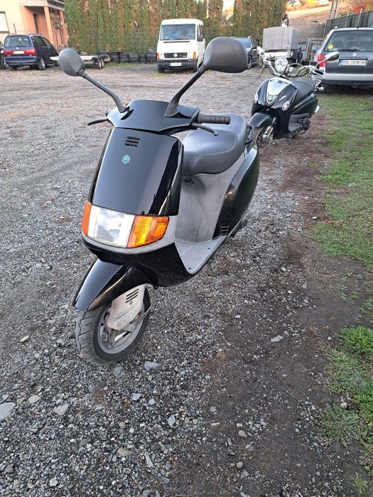Scuter Piaggio Saera Wilson 49cc