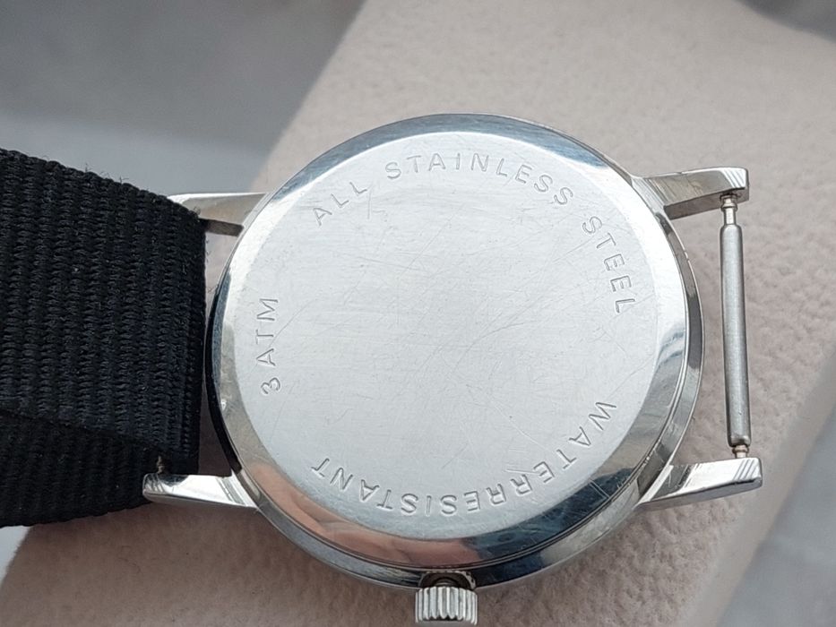 Ceas stil militar swiss quartz H-D-V cu mecanism eta 955 colectie