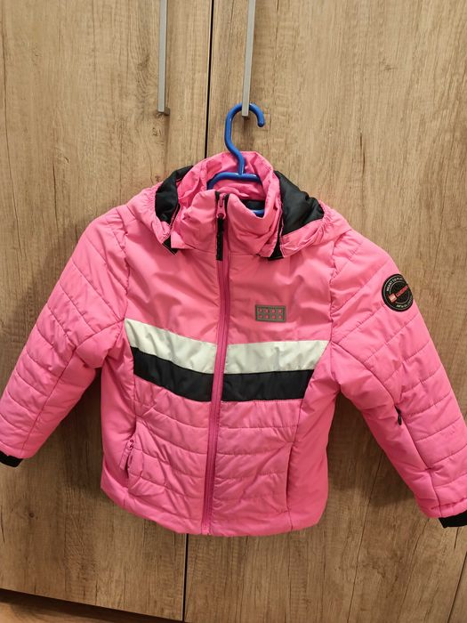 Vând geaca iarna Lego Wear fetițe 4-5 ani mărime 104