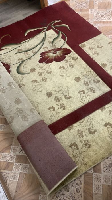 Ковер б/у продаем