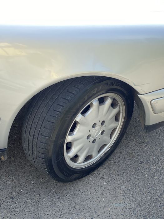 Продам диски вмести с шинами