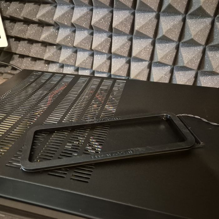 КАТО НОВ! Усилвател / Ресивър Denon AVR-1000 — 5.1 + Подарък АМ антена