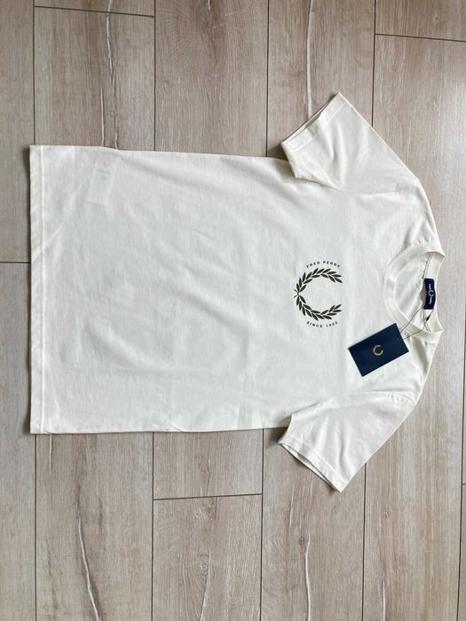 НОВА Fred Perry мъжка тениска размер S
