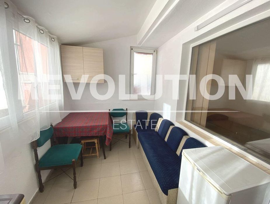 Дава се под наем Двустаен апартамент в Варна, Левски - 80 кв.м за 350 € - Снимка #2