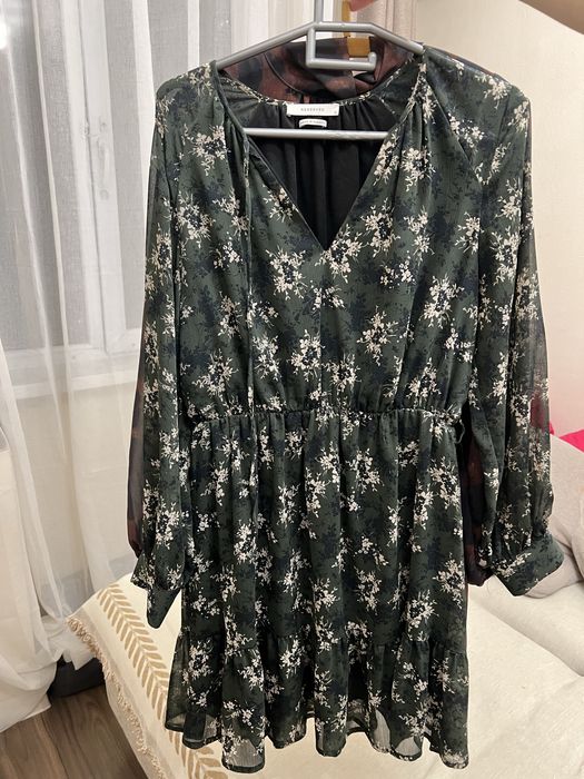 Платья женская одежда