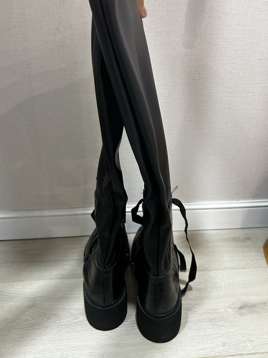 Сапоги женские кожаные новые!