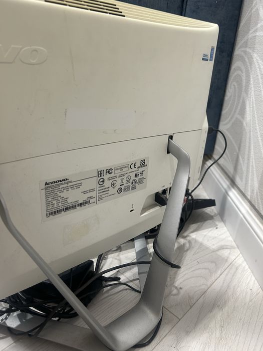 Моноблок Lenovo c360