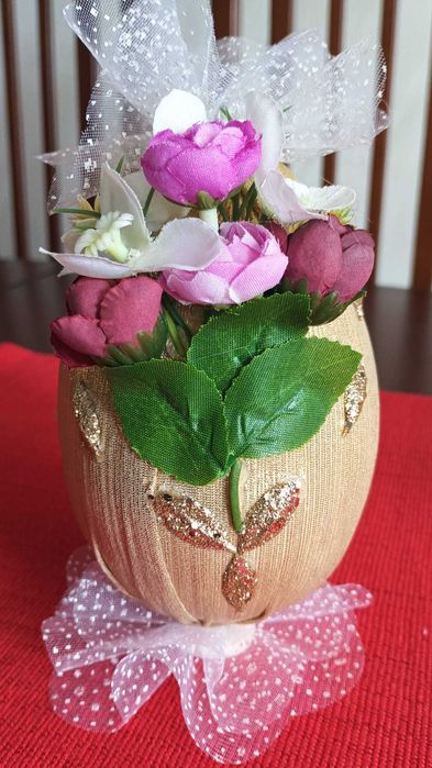 продавам декоративни великденски яйца и венци