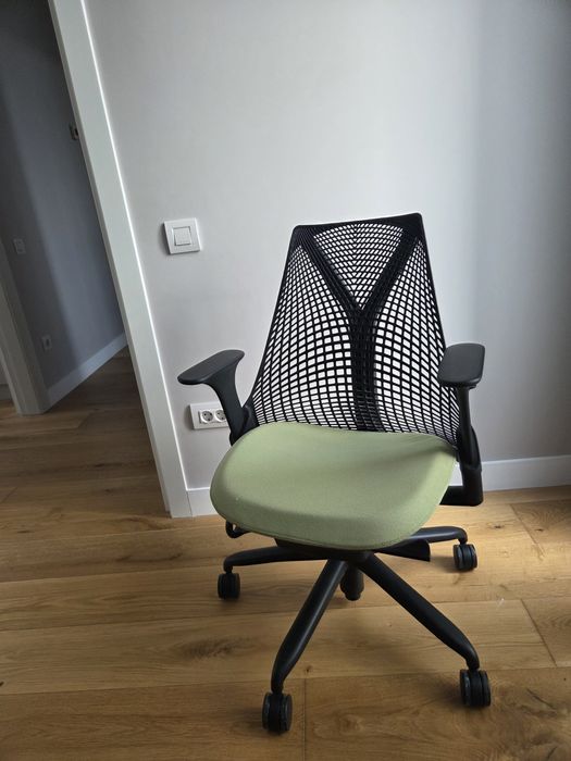 Vand scaun Herman Miller