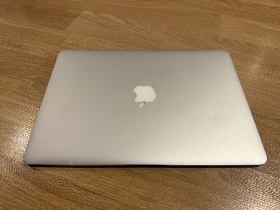 MacBook Air (13-inch, Early 2015) Processor 1,6 GHz Dual-Core Intel Core i5