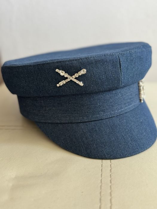 RB Шапки Ruslan Baginskiy