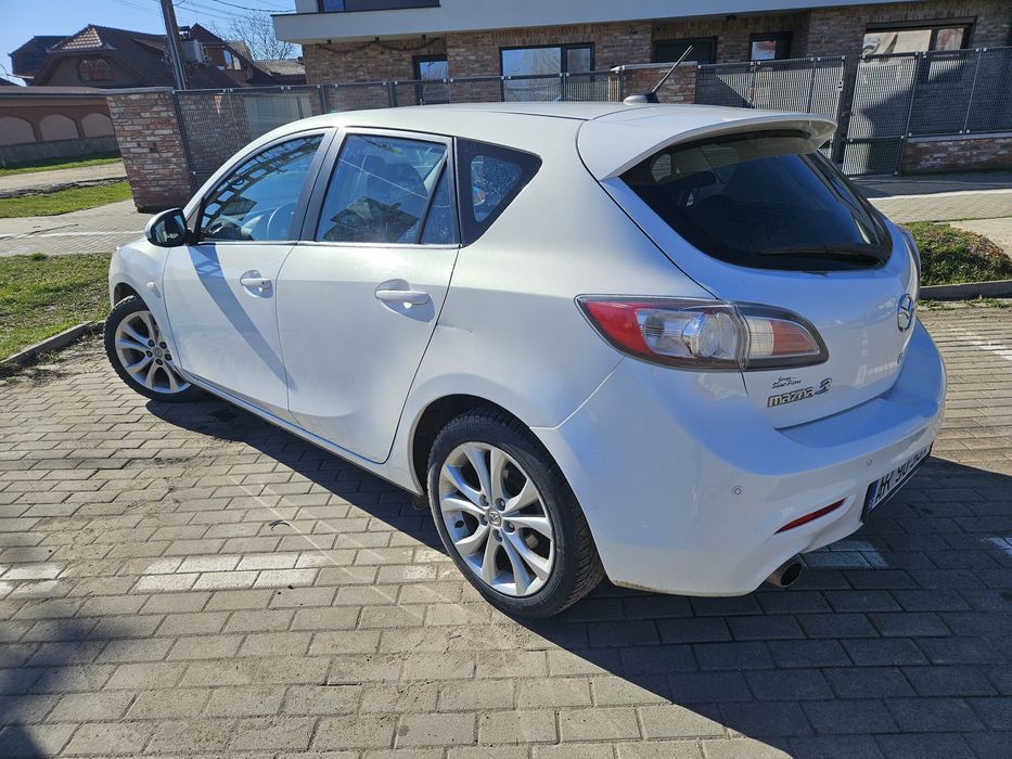 Vând Mazda 3, 2010