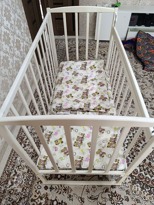 Манеж с матрасом