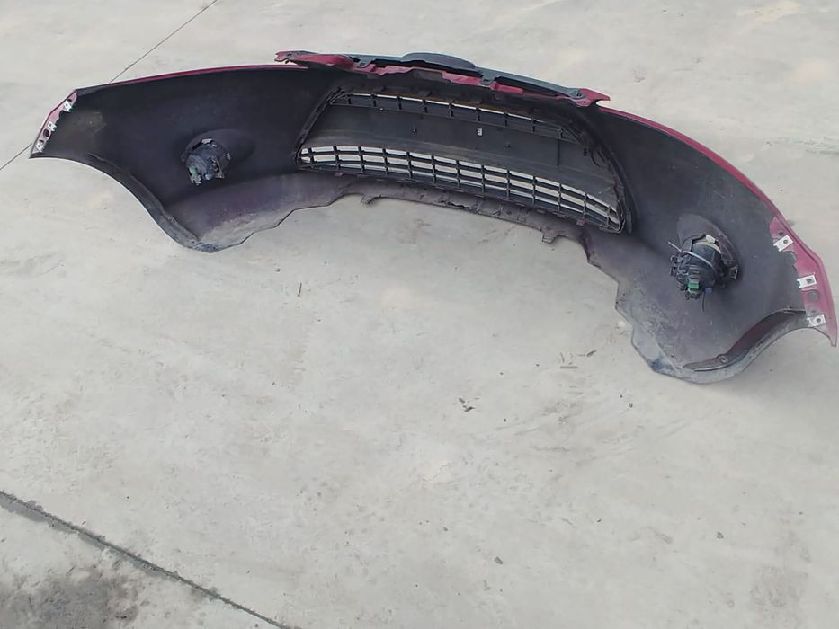 bara fata  ford fiesta 6 cb1 ccn 2011