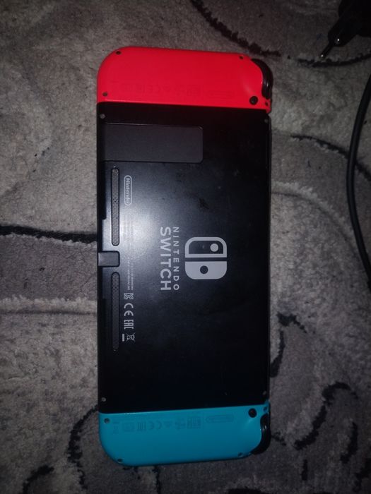Vând Nitendo switch