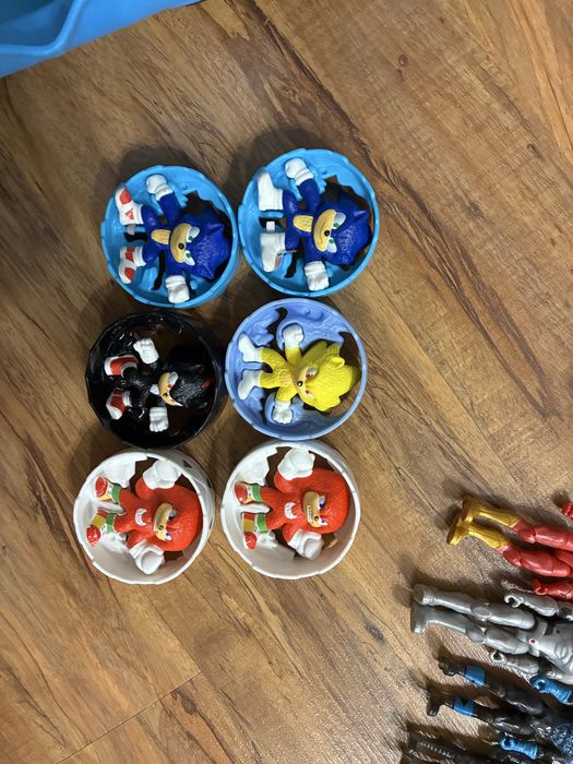 Фигурки героев гуджитсу и супергерои, соник